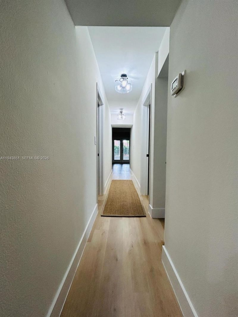 6330 SW 34th St , Miami, FL 33155 Photo