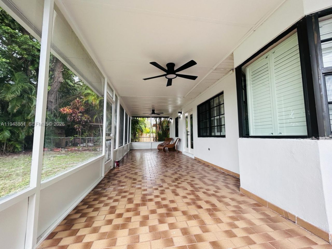 6330 SW 34th St , Miami, FL 33155 Photo