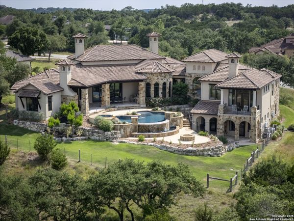 35 Winged Foot, Boerne, TX 78006