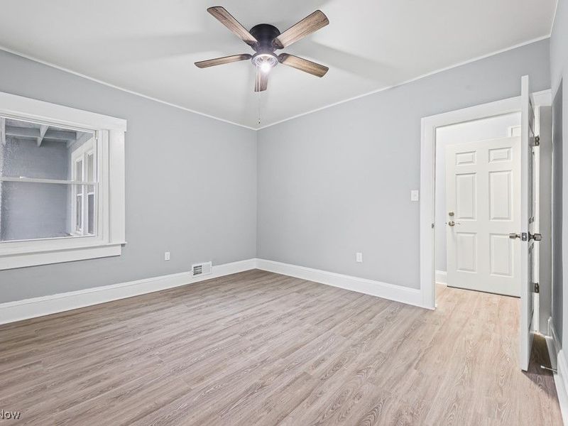 2101 Denison Avenue, Cleveland, OH 44109 Photo 10