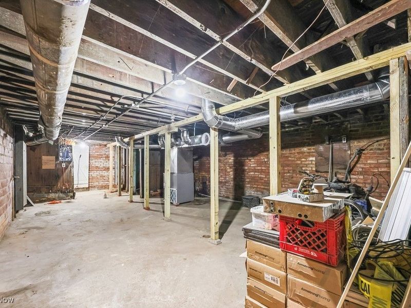 2101 Denison Avenue, Cleveland, OH 44109 Photo 40