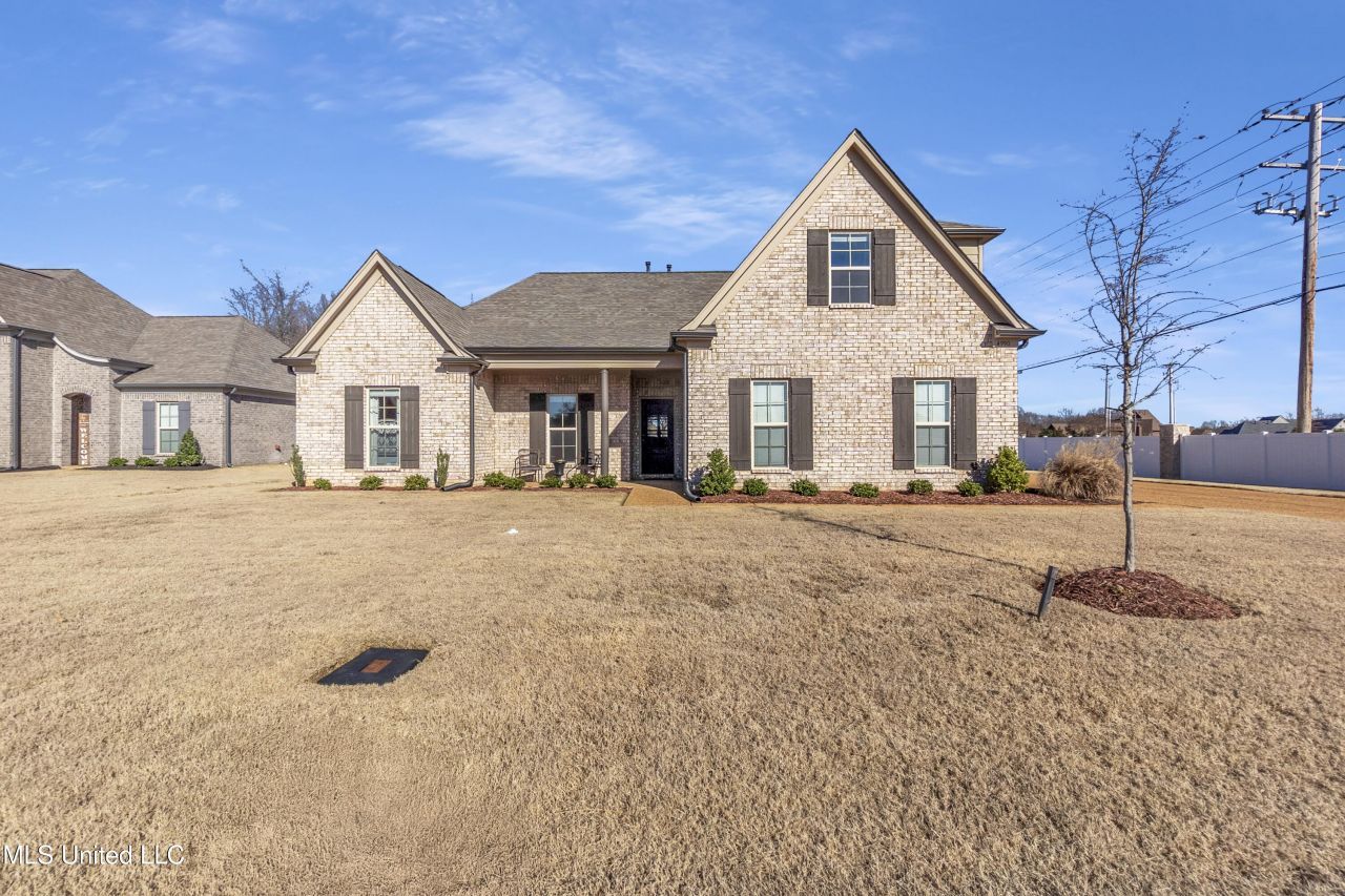 4990 Witt Cove, Olive Branch, MS 38654 Main Photo