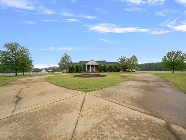 1795 W Hwy 64, El Paso, AR 72045