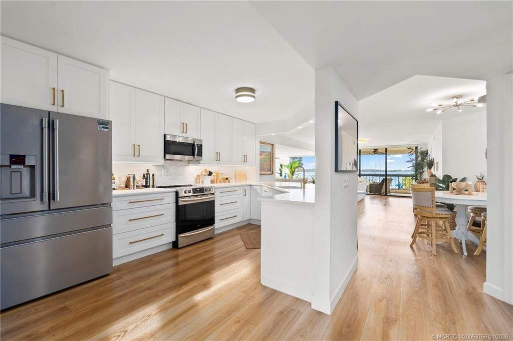 625 NW North River Drive, Unit 205, Stuart, FL 34994 Photo