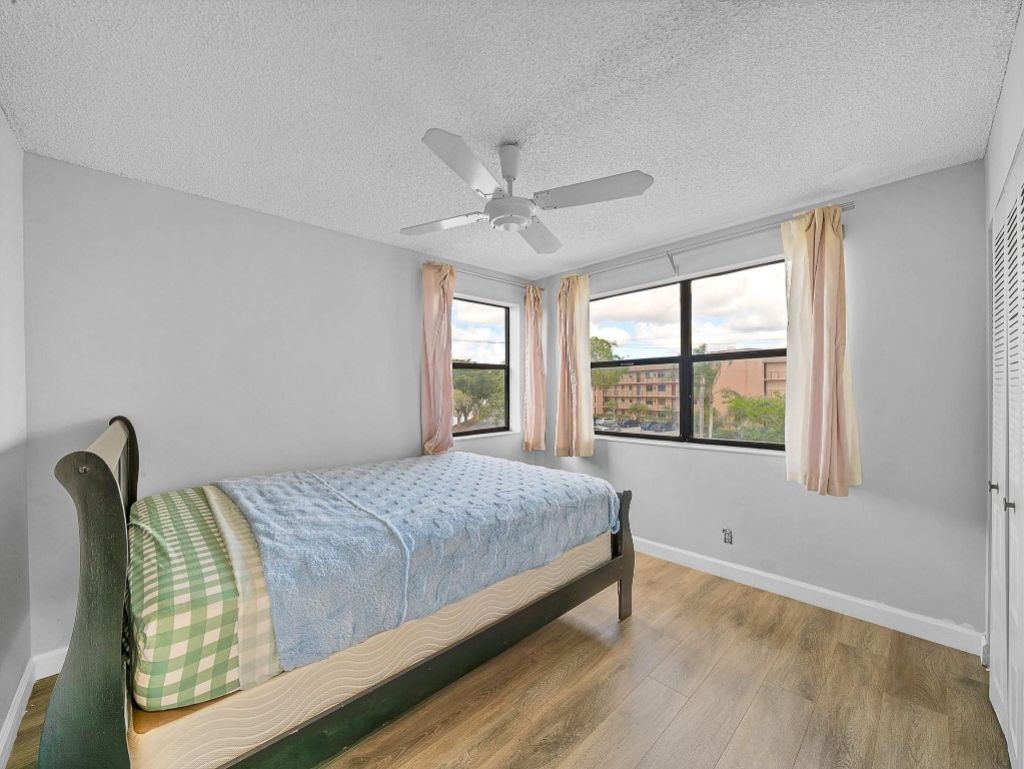 10466 Sunrise Lakes Boulevard, Unit 312, Sunrise, FL 33322 Photo