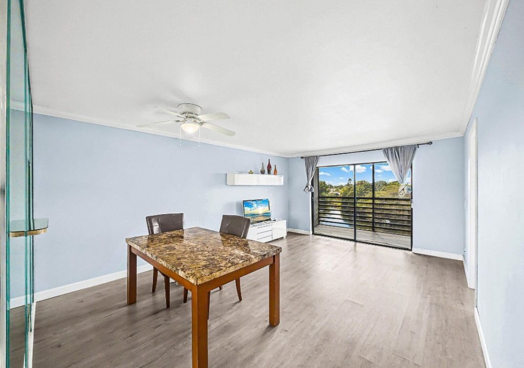 10466 Sunrise Lakes Boulevard, Unit 312, Sunrise, FL 33322 Photo