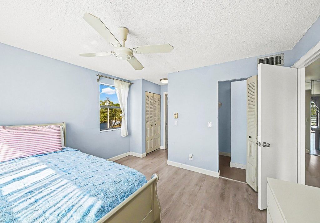 10466 Sunrise Lakes Boulevard, Unit 312, Sunrise, FL 33322 Photo