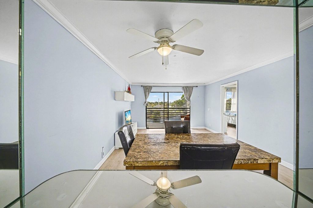 10466 Sunrise Lakes Boulevard, Unit 312, Sunrise, FL 33322 Photo