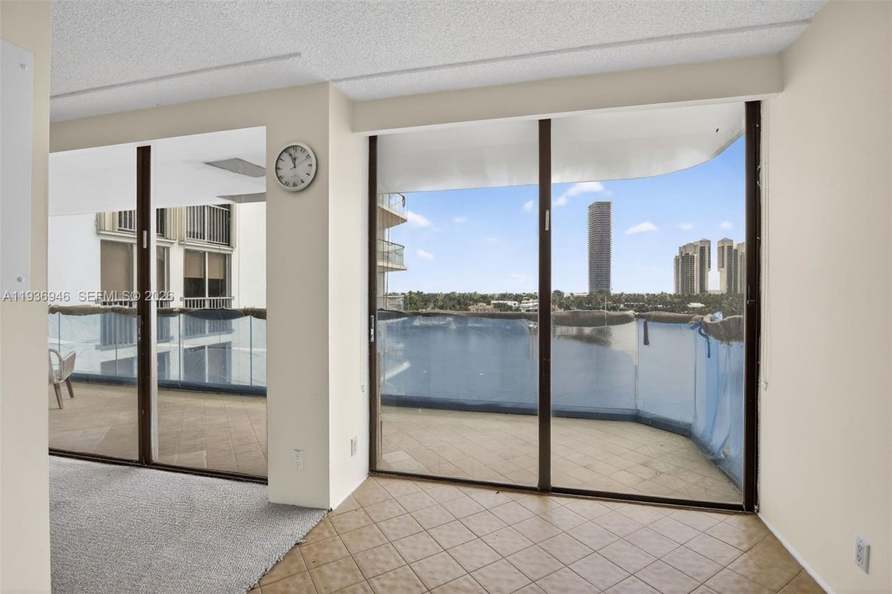 19707 Turnberry Way, Unit 7F, Aventura, FL 33180 Photo