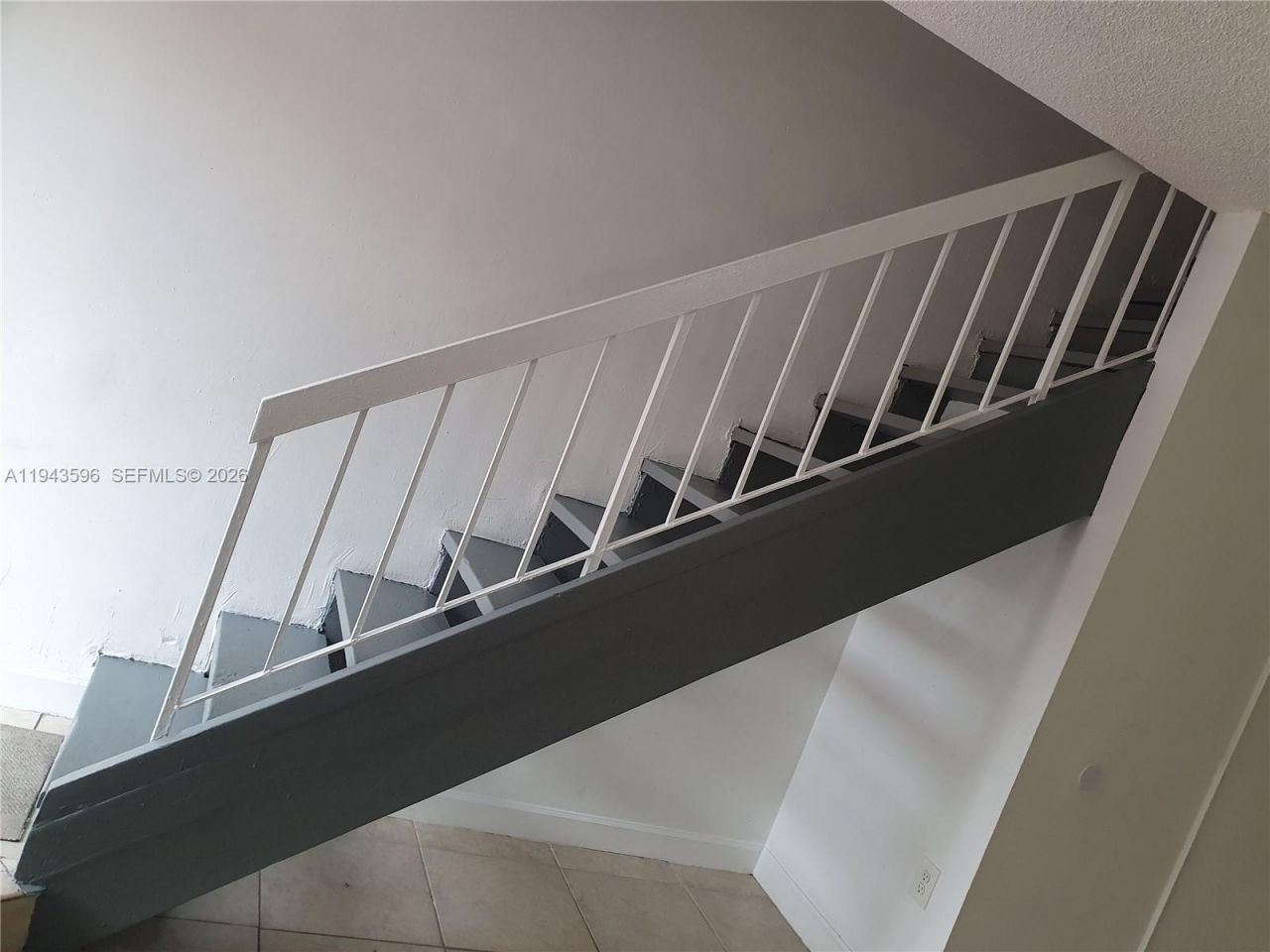 1921 SW 107th Ave, Unit 504, Miami, FL 33165 Photo