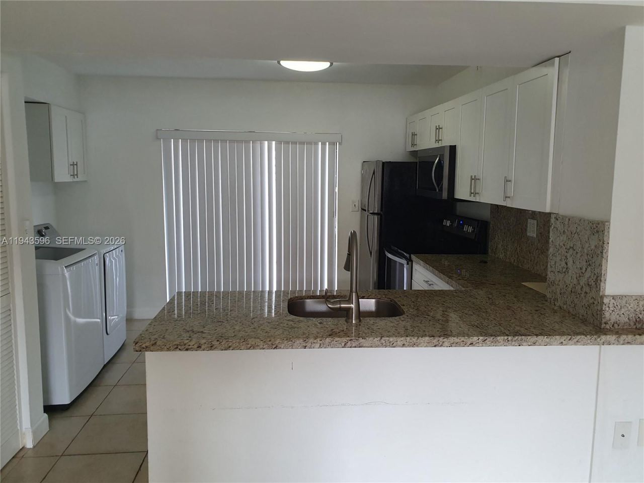 1921 SW 107th Ave, Unit 504, Miami, FL 33165 Photo