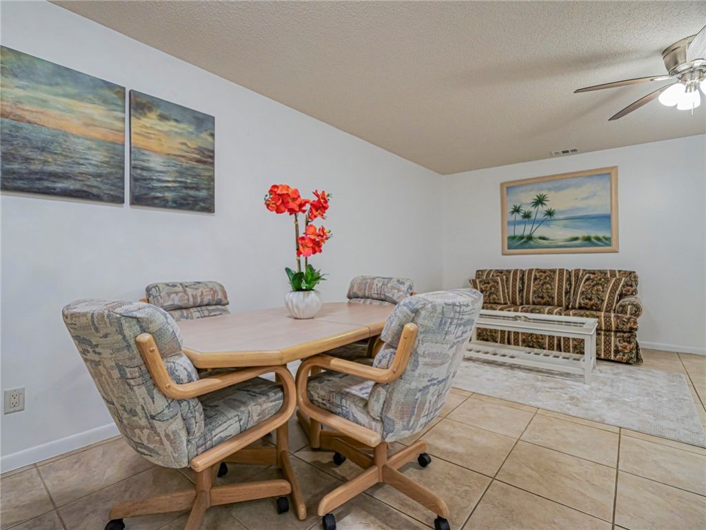 1198 Breezy Way, Unit 7A, Sebastian, FL 32958 Photo