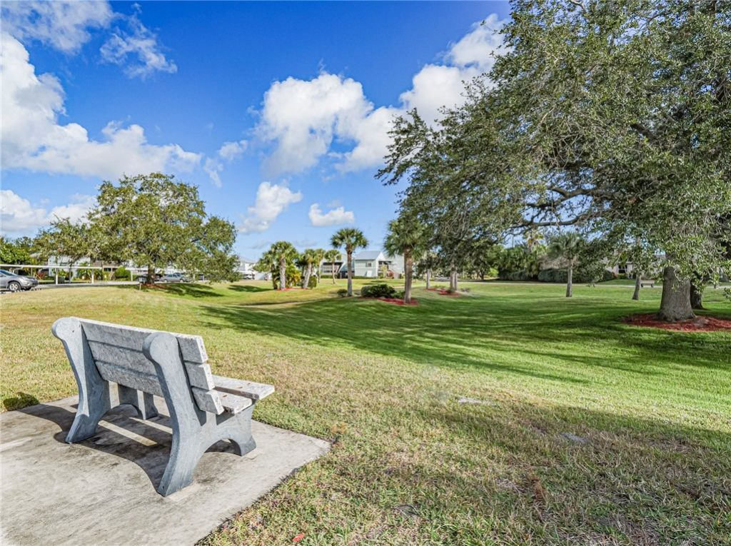 1198 Breezy Way, Unit 7A, Sebastian, FL 32958 Photo