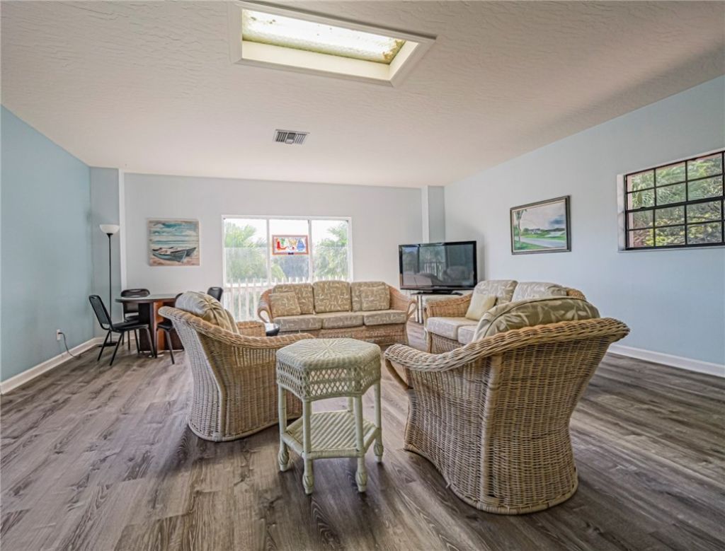 1198 Breezy Way, Unit 7A, Sebastian, FL 32958 Photo