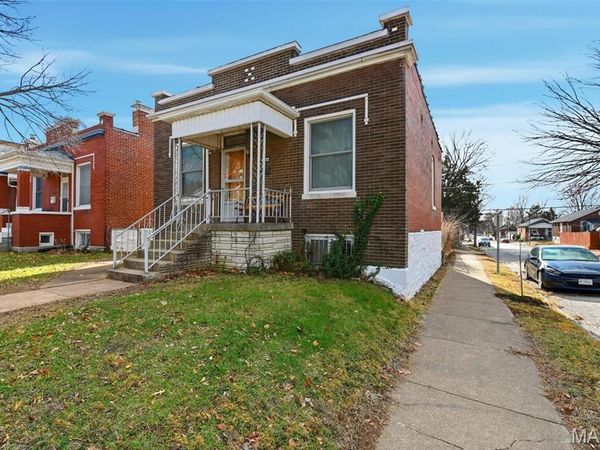 4372 Ellenwood Avenue, St Louis, MO 63116