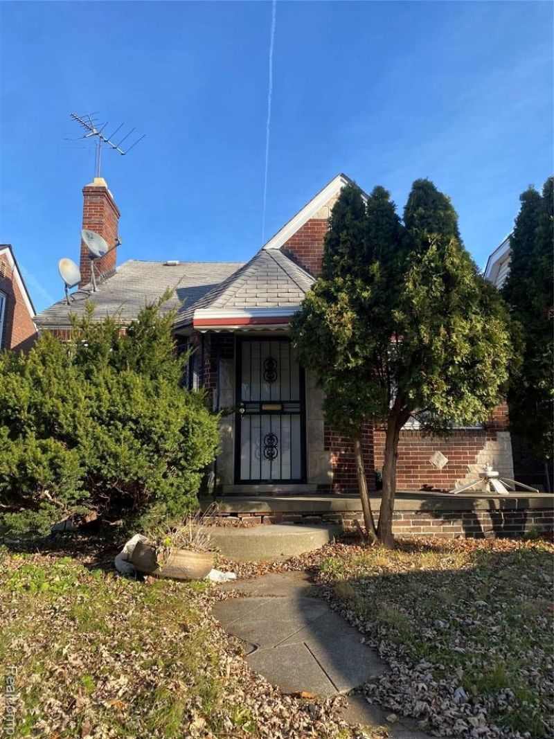 17184 Dresden Street, Detroit, MI 48205 Main Photo