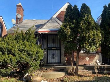 17184 Dresden Street, Detroit, MI 48205