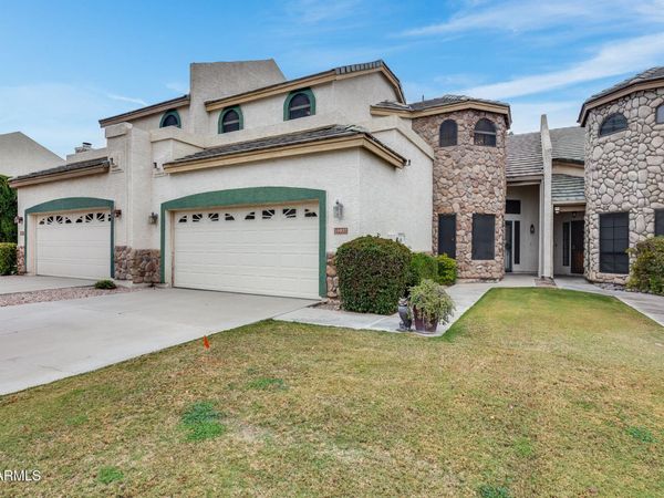 19937 N DENARO Drive, Glendale, AZ 85308