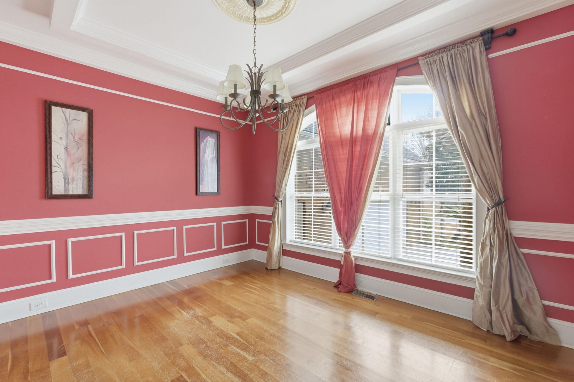111 Amanda Circle Photo 12