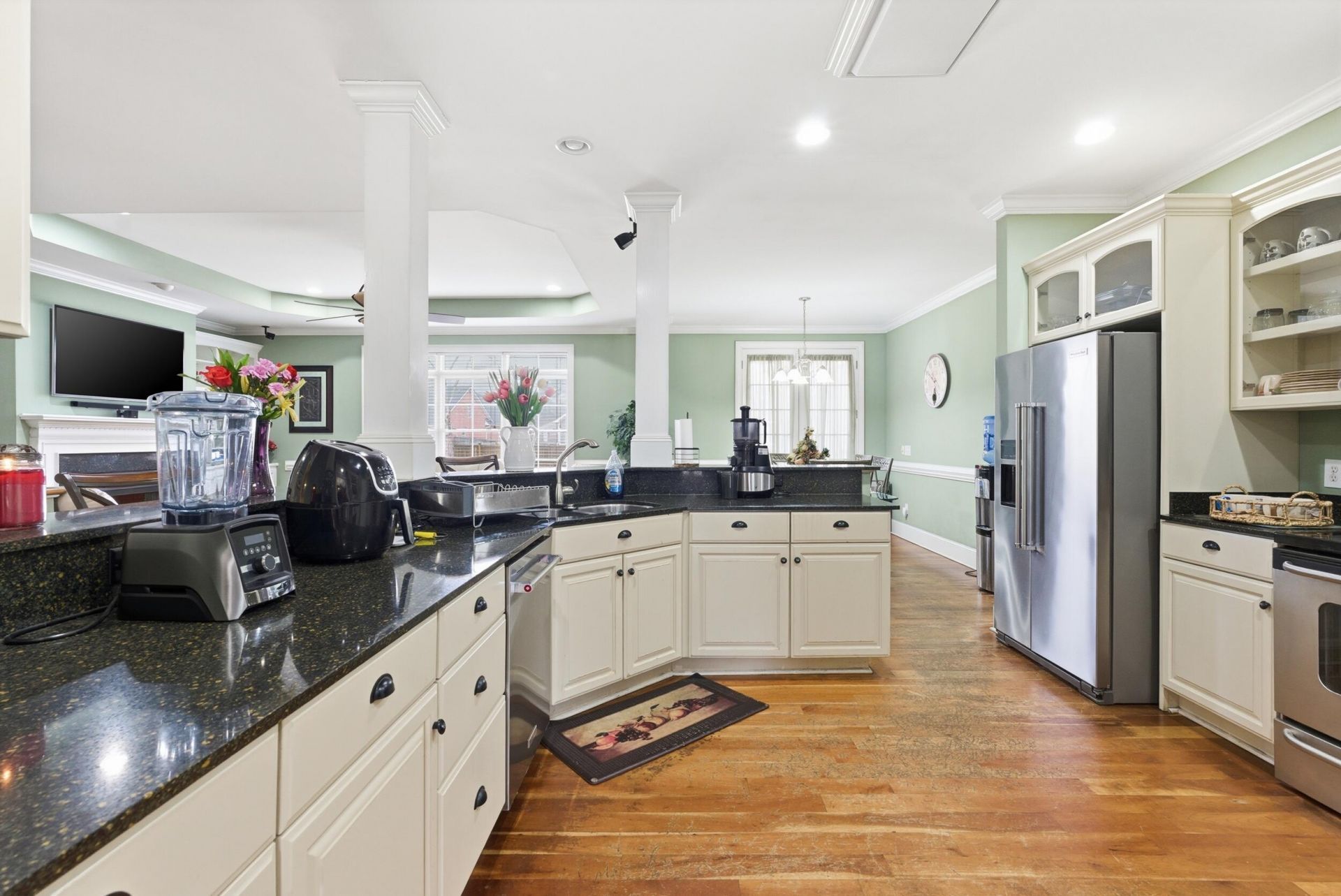 111 Amanda Circle Photo 23