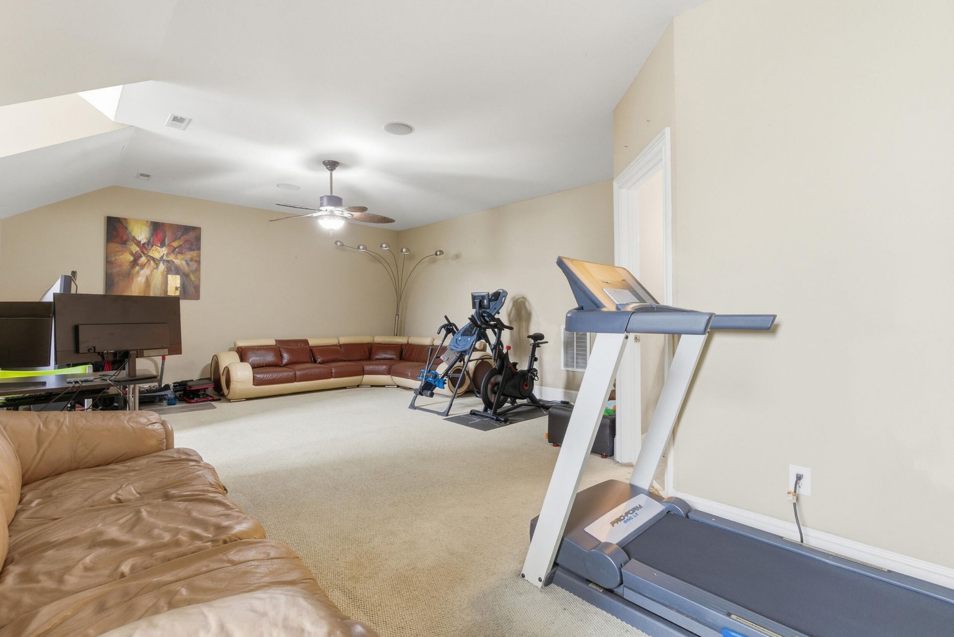 111 Amanda Circle Photo 40
