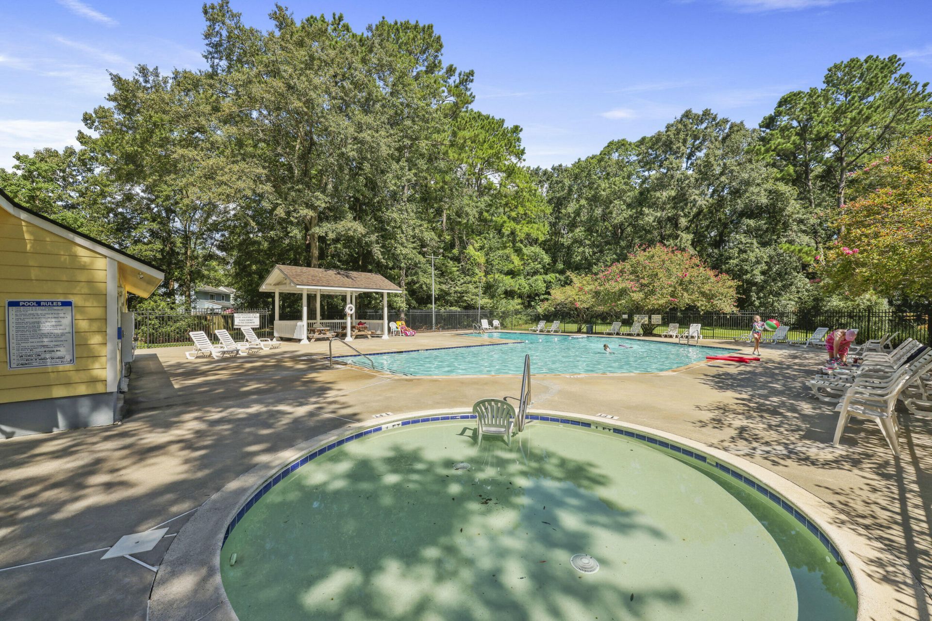 111 Amanda Circle Photo 55