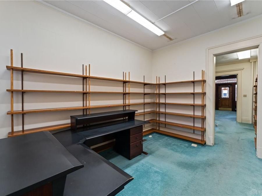 Property Image 37