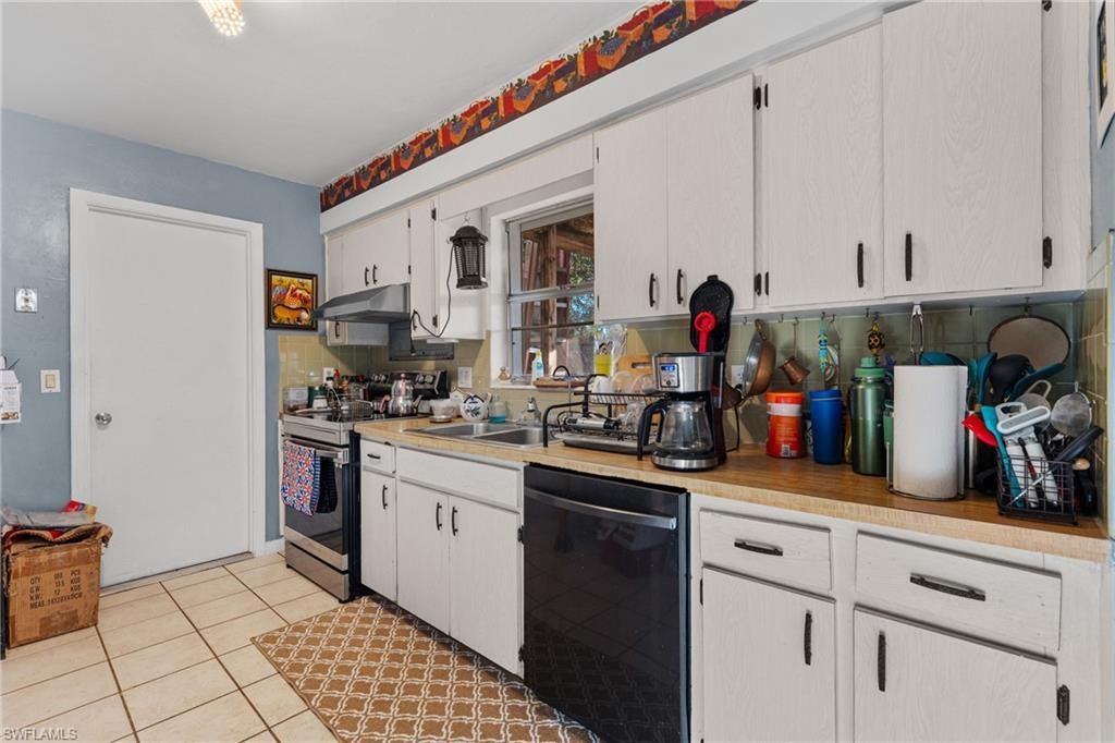 124 Durland Ave, Lehigh Acres, FL 33936 Photo