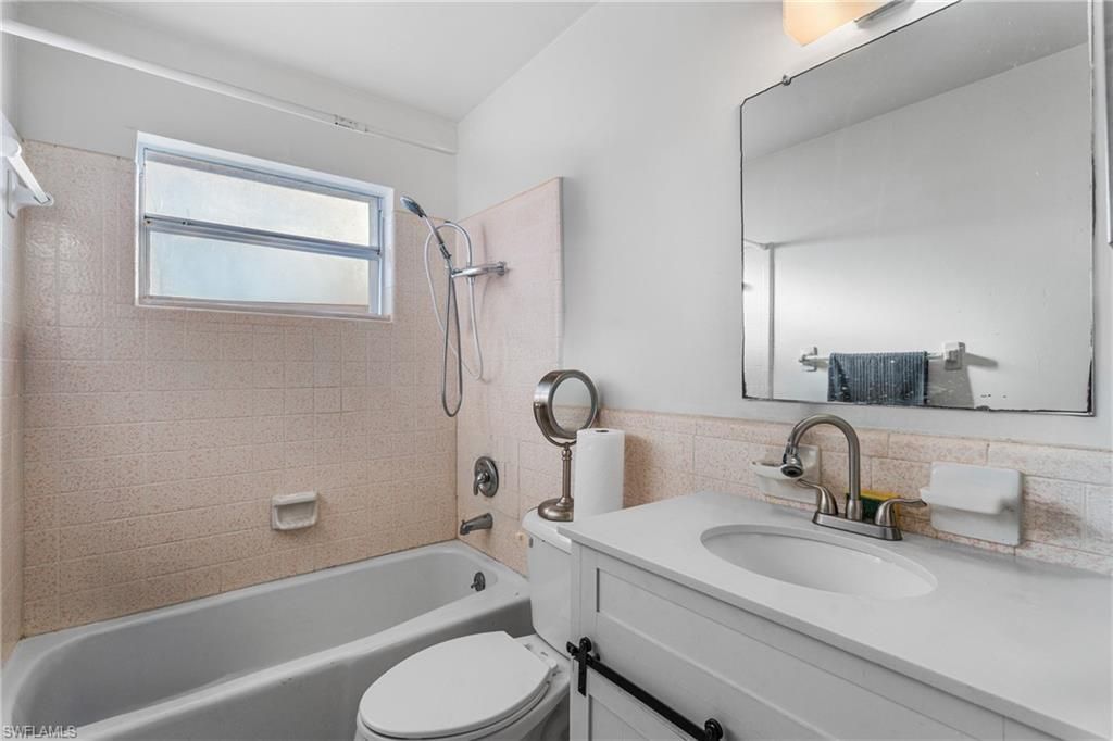 124 Durland Ave, Lehigh Acres, FL 33936 Photo