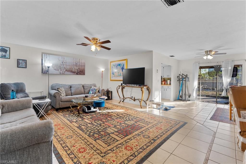 124 Durland Ave, Lehigh Acres, FL 33936 Photo