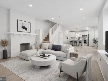 6506 N PARK AVENUE, PHILADELPHIA, PA 19126