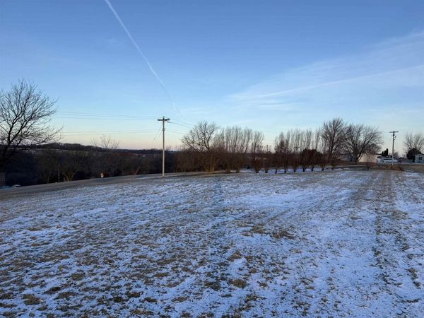 000 Eagle Drive, McGregor, IA 52157