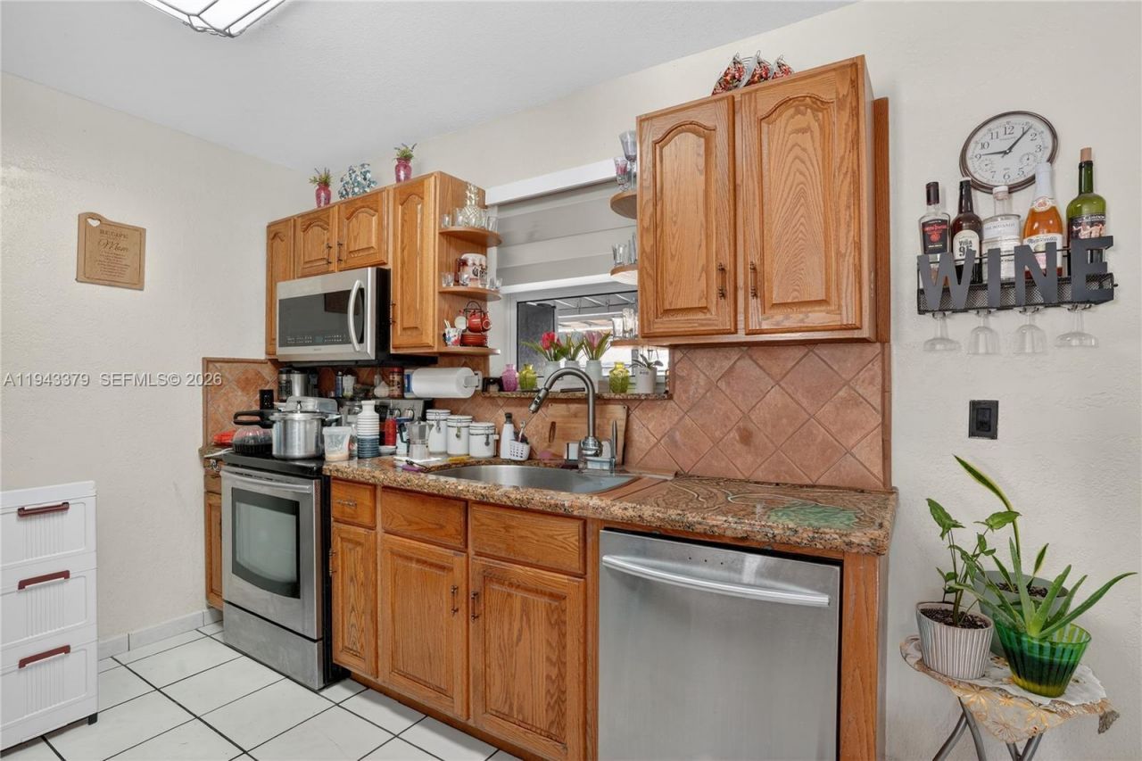 19632 SW 120th Ave, Miami, FL 33177 Photo