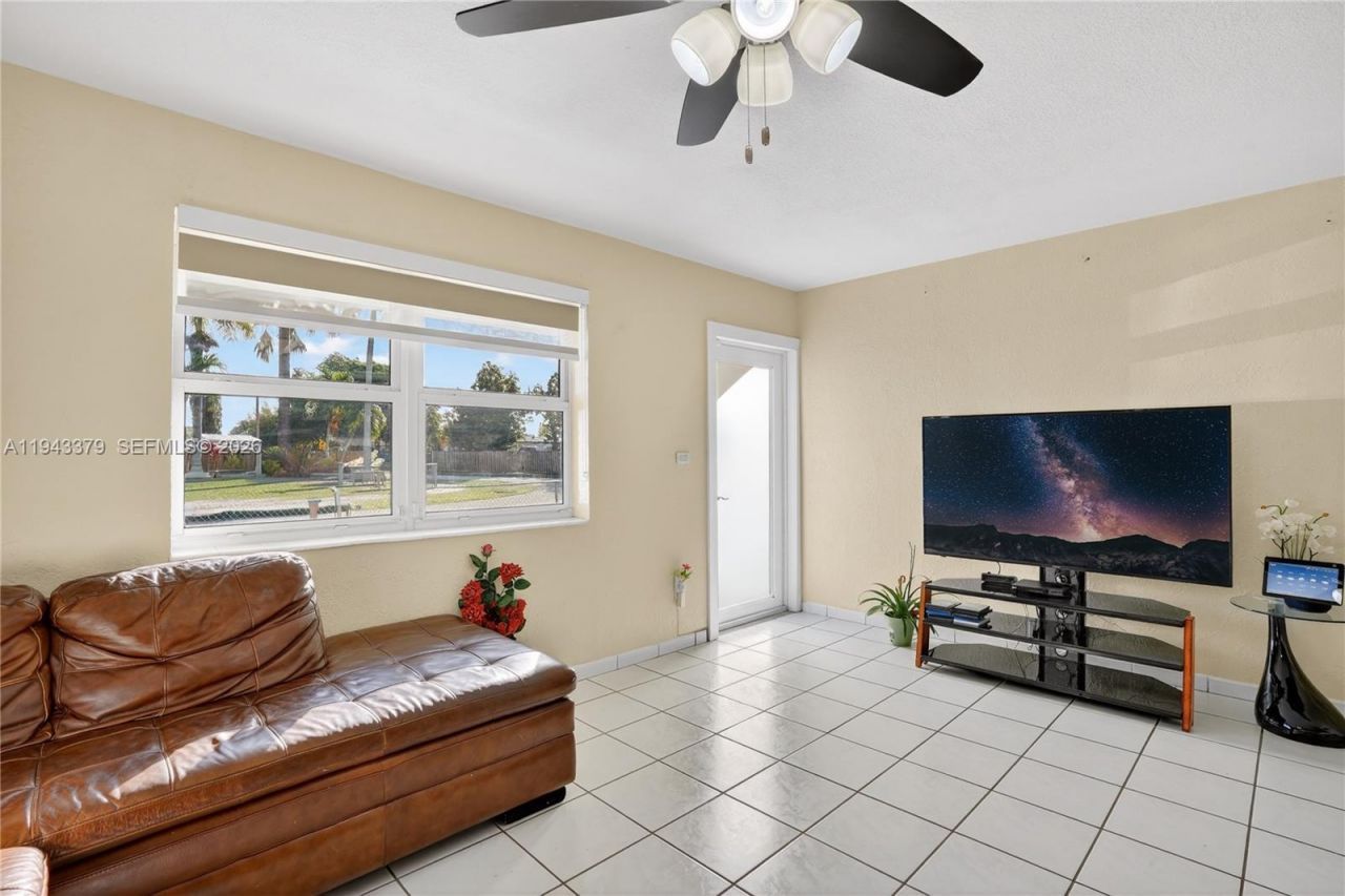 19632 SW 120th Ave, Miami, FL 33177 Photo