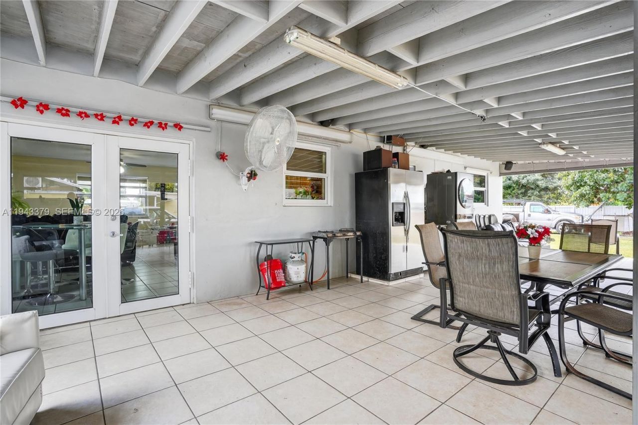 19632 SW 120th Ave, Miami, FL 33177 Photo