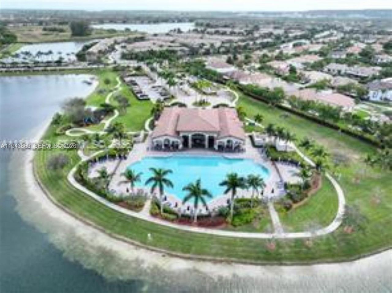 9132 SW 227th Ln, Cutler Bay, FL 33190 Photo