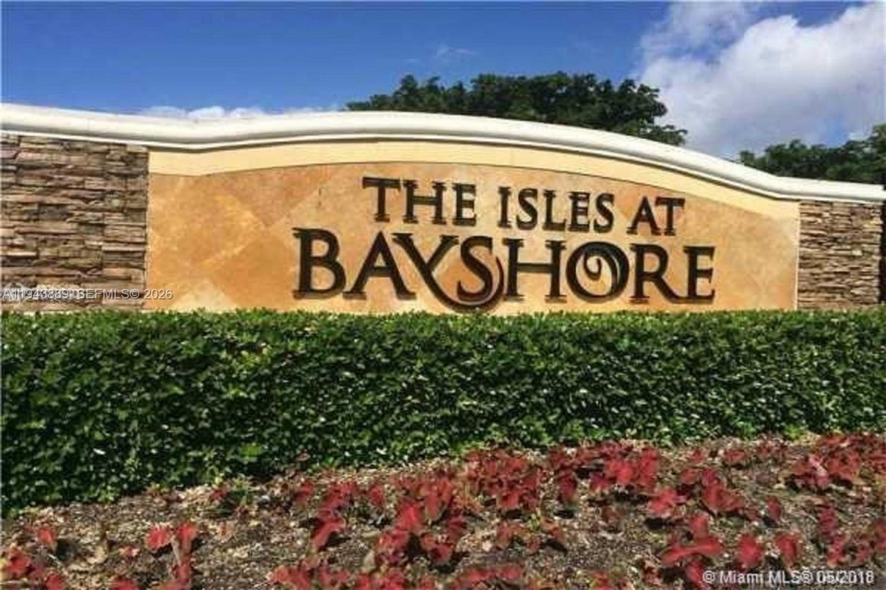 9132 SW 227th Ln, Cutler Bay, FL 33190 Photo