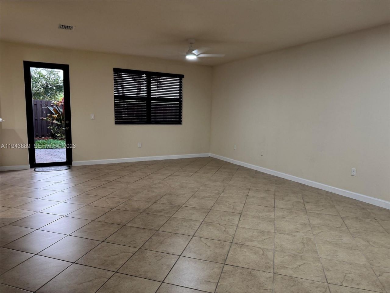 9132 SW 227th Ln, Cutler Bay, FL 33190 Photo