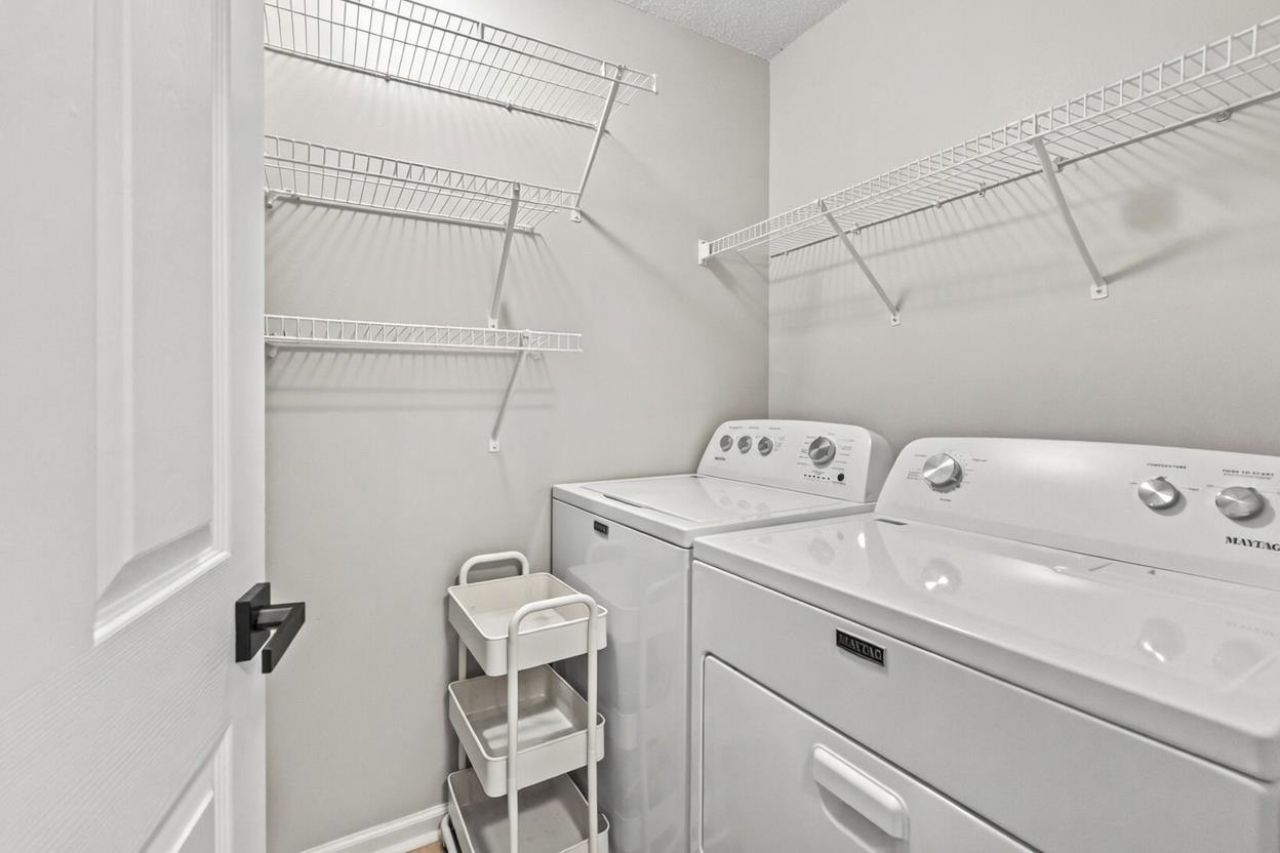 135 Country Manor Dr. Photo 28