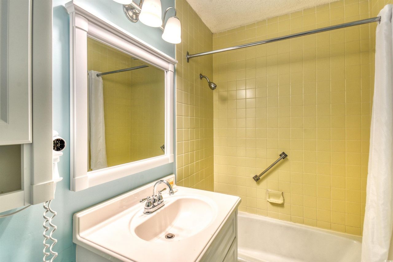 6803 N Ocean Blvd. N Photo 9