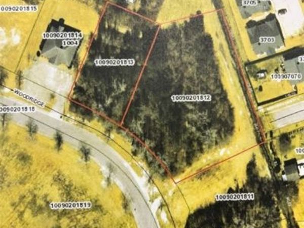 1004 WOODRIGE, Lumberton, NC 28358