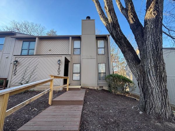 7203 Woods Crossing DR , Roanoke, VA 24018