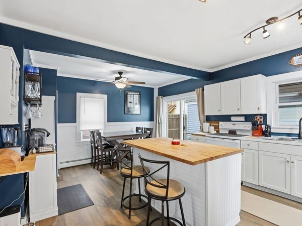 16 Bridge Street, Berwick, ME 03901