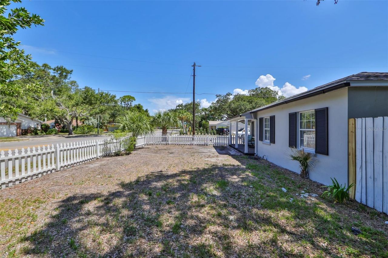 3631 Park Street N, Saint Petersburg, FL 33710 Photo