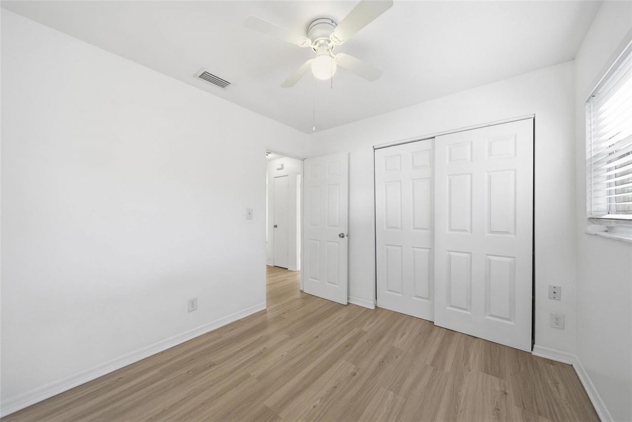 781 73rd Avenue N, Saint Petersburg, FL 33702 Photo