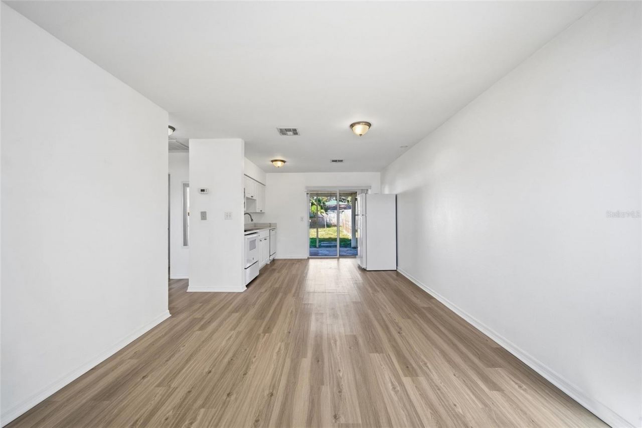 781 73rd Avenue N, Saint Petersburg, FL 33702 Photo