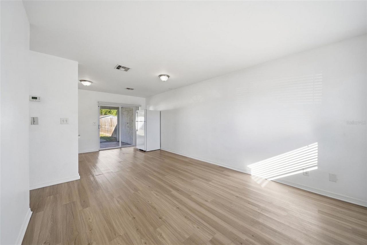 781 73rd Avenue N, Saint Petersburg, FL 33702 Photo