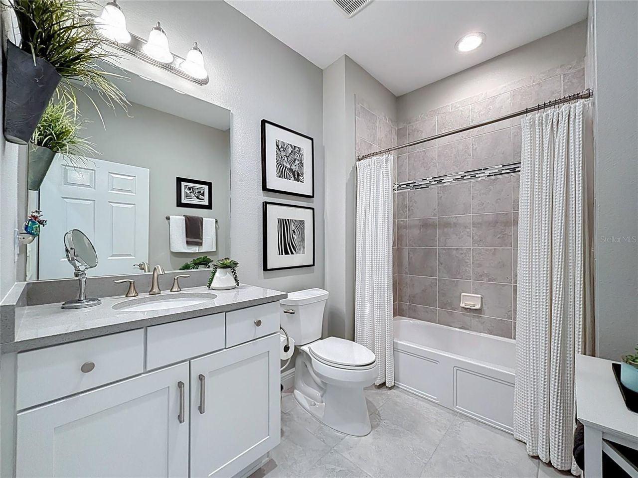 202 Bella Vista Terrace, Unit D, North Venice, FL 34275 Photo