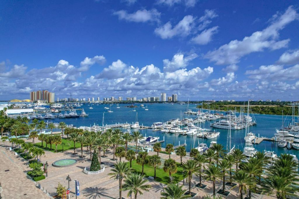 5600 N Flagler Drive, Unit 605, West Palm Beach, FL 33407 Photo