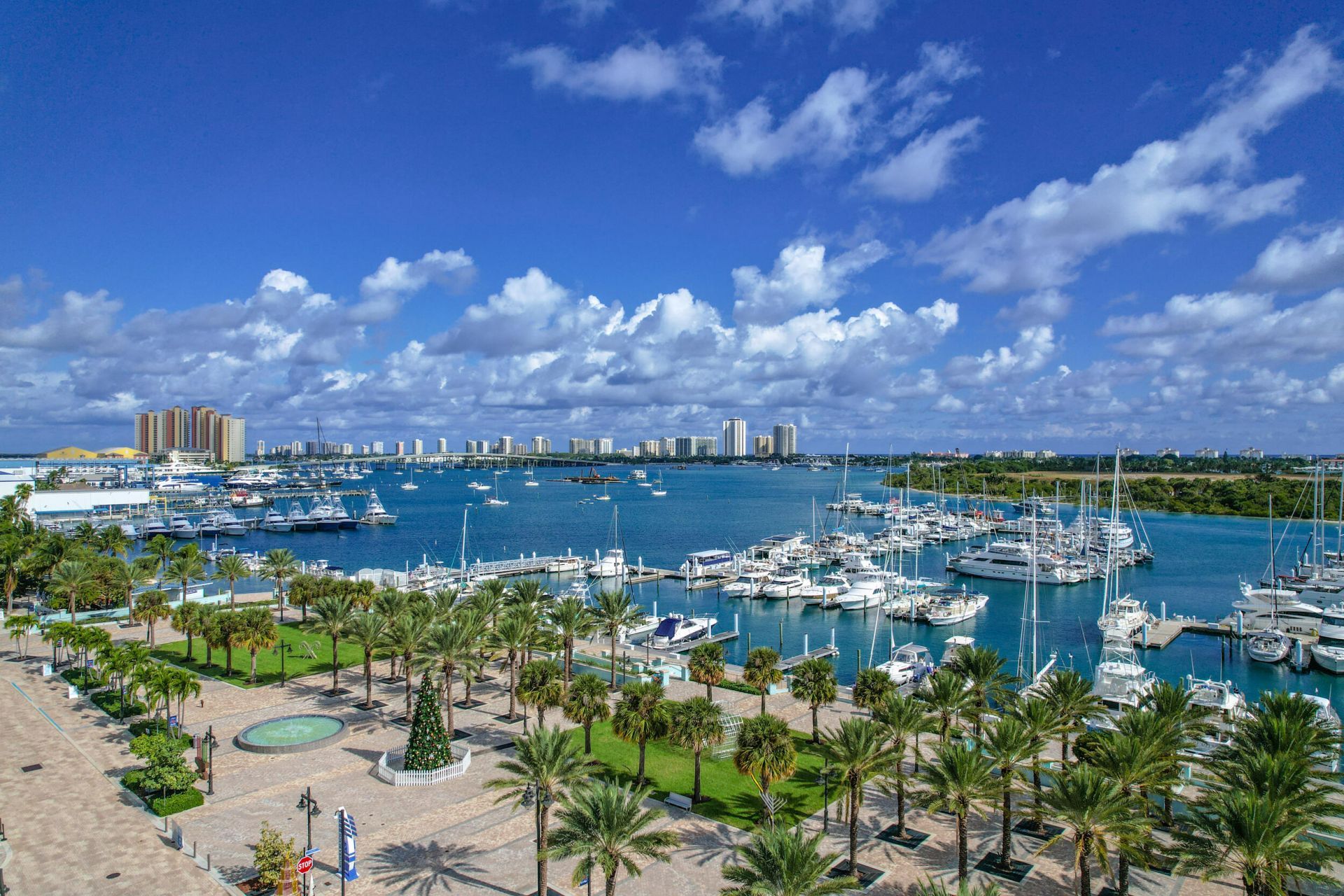 5600 N Flagler Drive, Unit 605, West Palm Beach, FL 33407 Photo